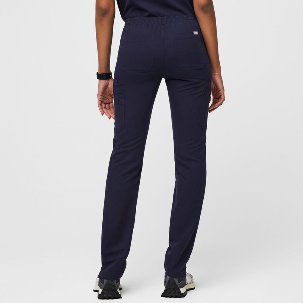 Figs Yola Skinny Scrub Pants - Picture 3 of 8